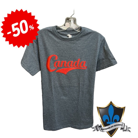 Adult Canada patch   Souvenir T shirt .