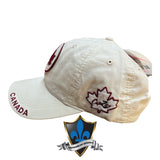 Écusson de la casquette du Canada brodé d'une feuille.