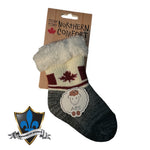 Chaussettes pour bébé canadien avec feuille du Canada.