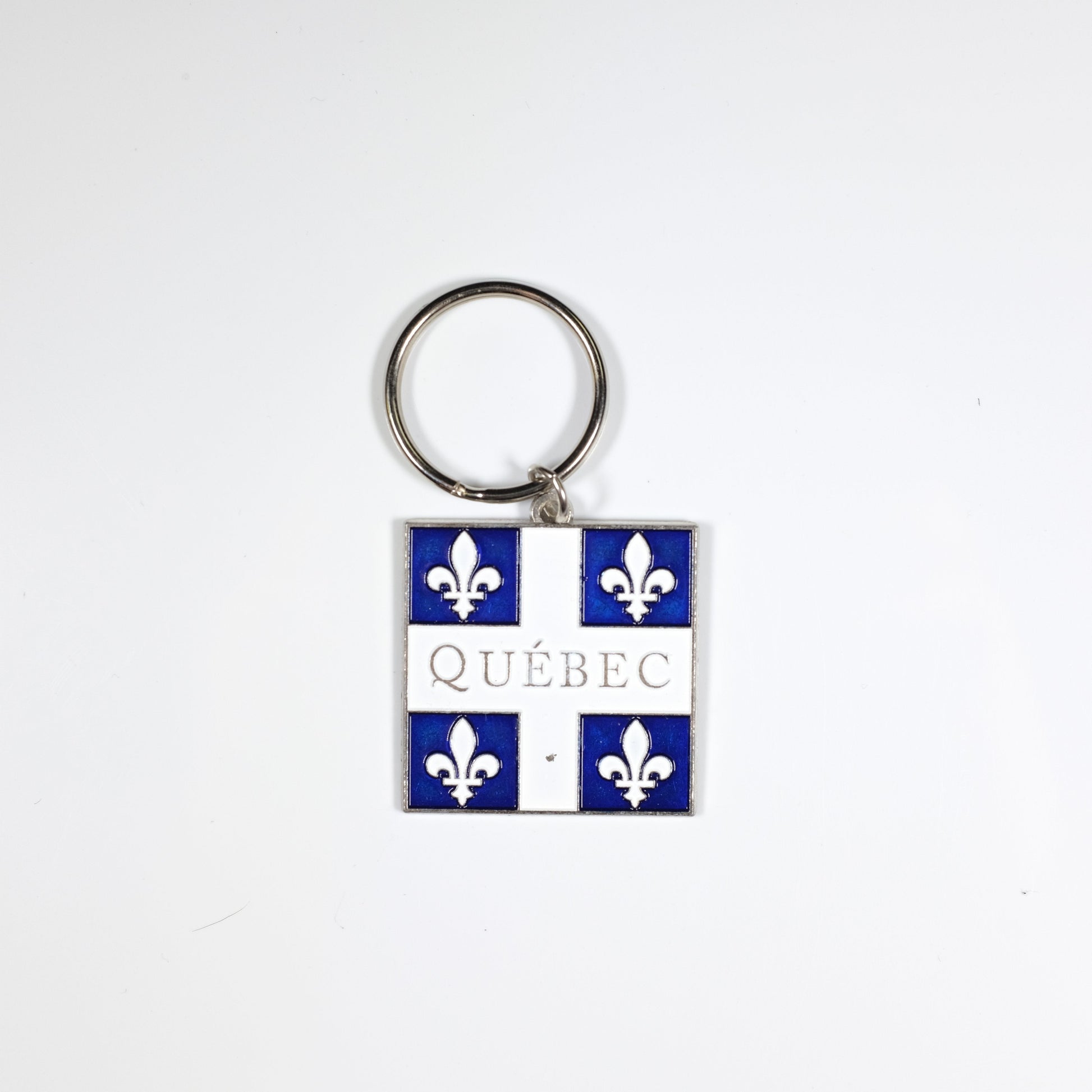Quebec Flag Keychain - Souvenir Du Quebec, Maple Syrup, Souvenirs, Montreal